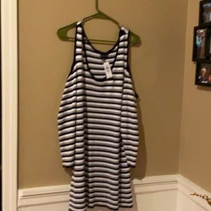 Torrid cold shoulder sweater (size 6)